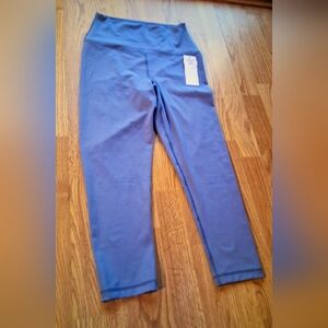 Yogalicious NWT Ladies Yoga Pants, Crop Tights, Light Blue Sz, MSRP $72 B